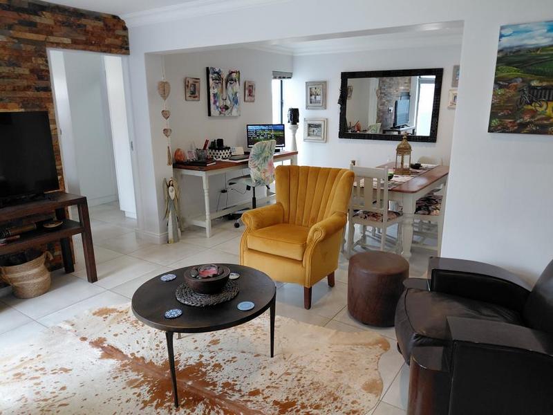 2 Bedroom Property for Sale in Island View Western Cape